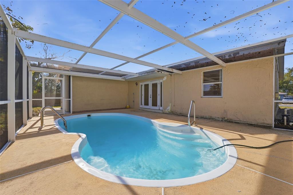 6229 Dalton Street Spring Hill, FL 34606 - Photo 28 of 44 a view of a indoor swimming pool
