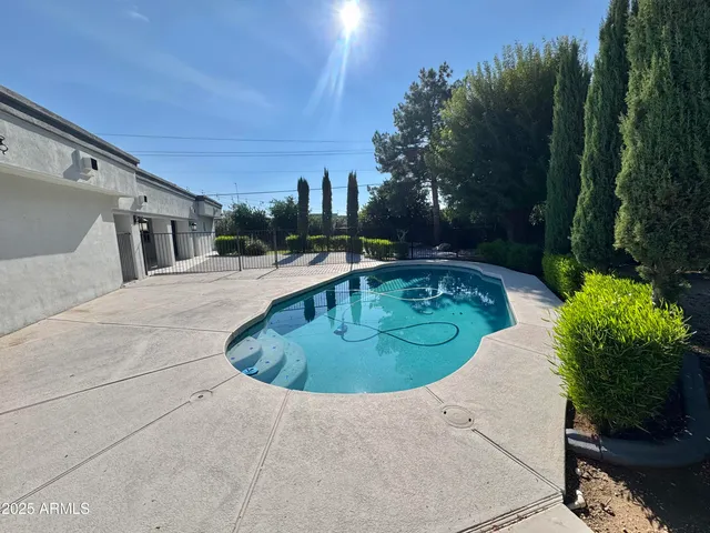 $3,850 | 15402 North 57th Street, Scottsdale, AZ 85254