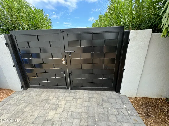 $3,850 | 15402 North 57th Street, Scottsdale, AZ 85254