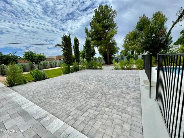 $3,850 | 15402 North 57th Street, Scottsdale, AZ 85254