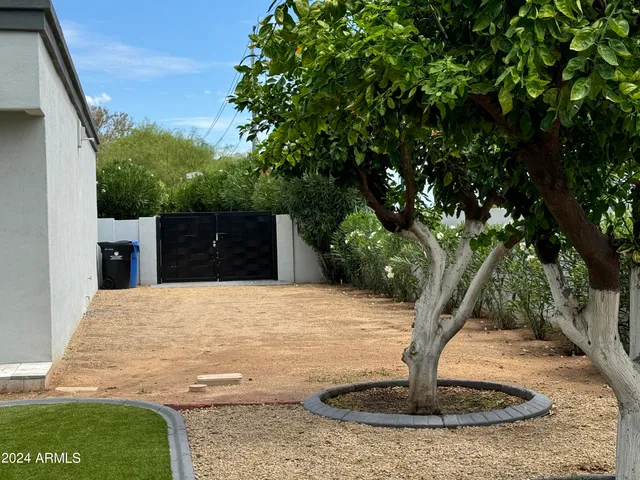 $3,850 | 15402 North 57th Street, Scottsdale, AZ 85254