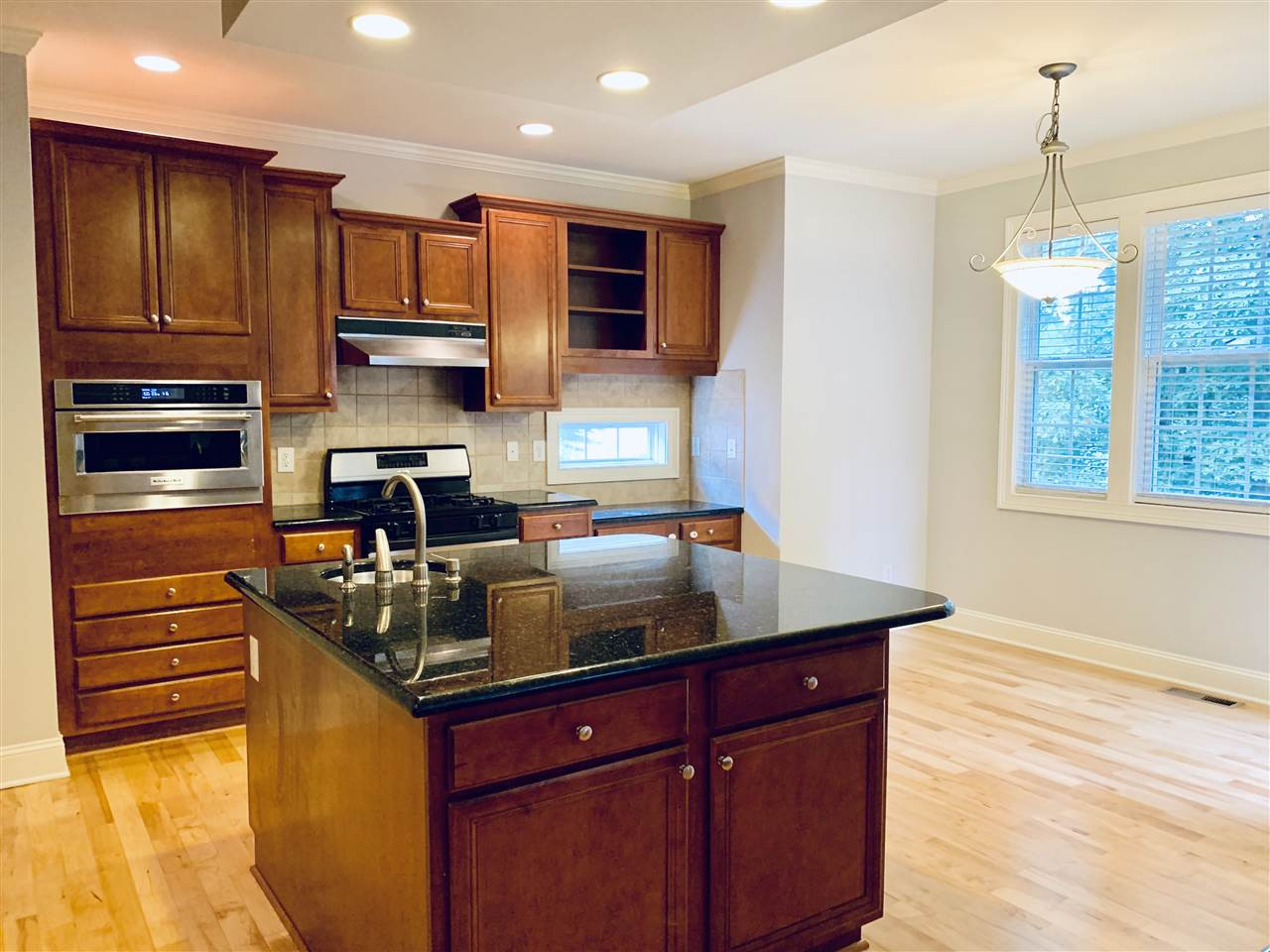 8917 Riverview Park Drive Raleigh, NC 27613 - Photo 11 of 29 Kitchen