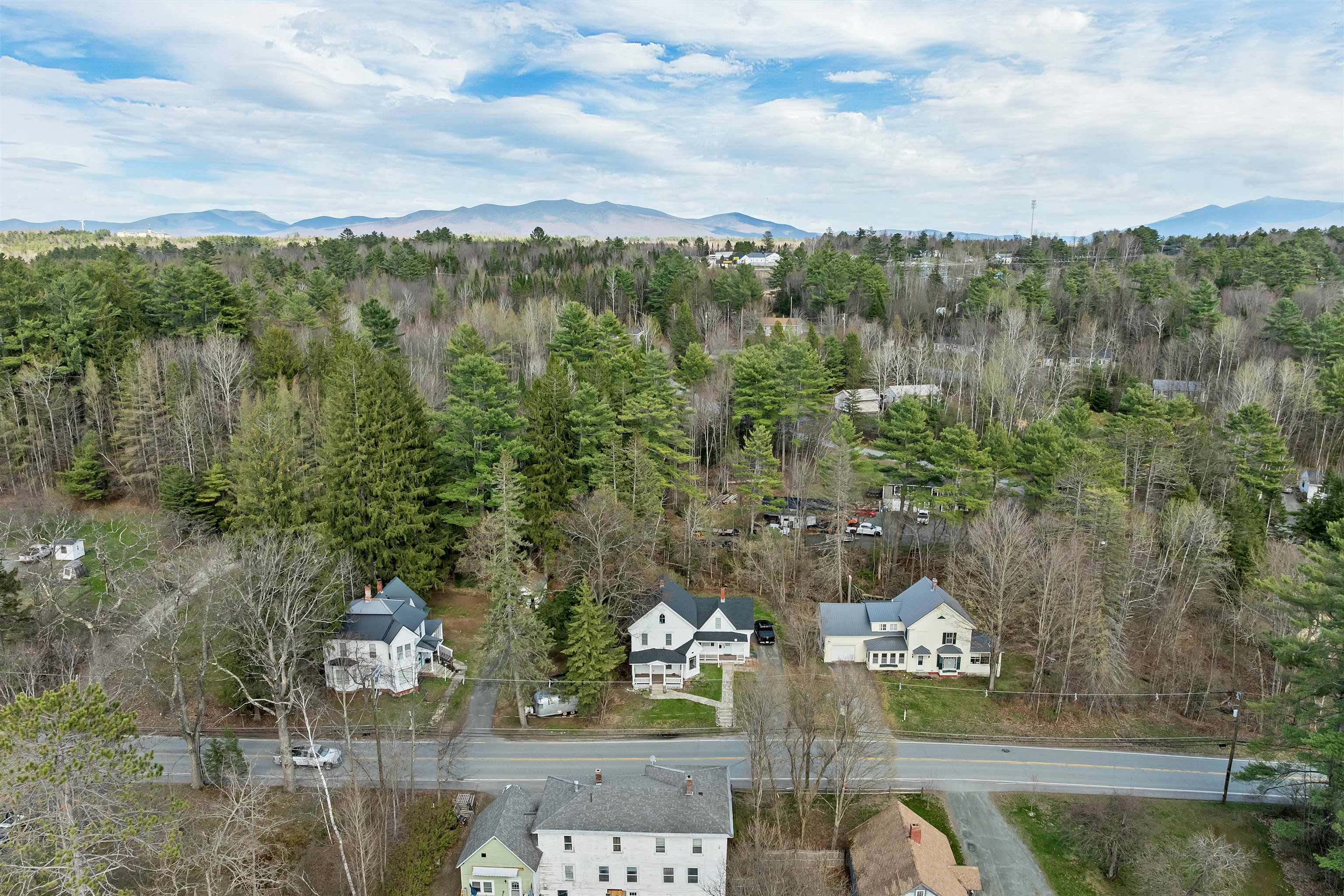 96 Elm Street Whitefield, NH 03598 - Photo 4 of 35