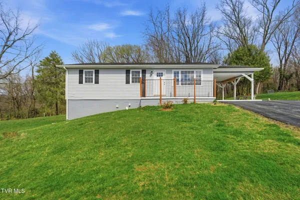 $219,500 | 304 Reservoir Street, Bristol, VA 24201