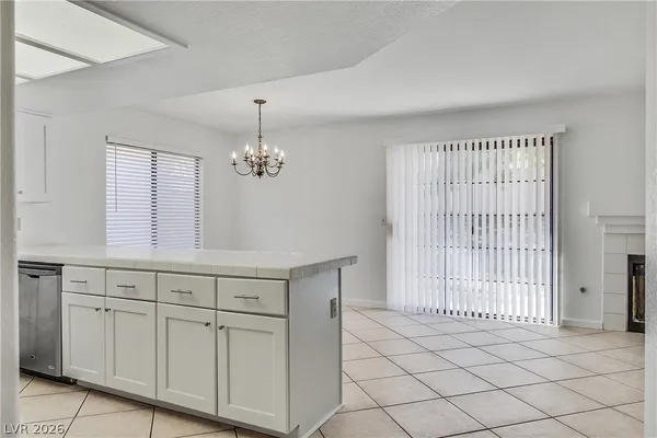 $1,950 | 2329 Chatfield Drive, Las Vegas, NV 89128