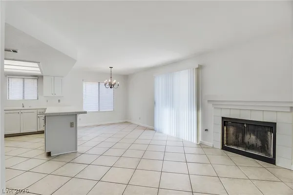 $1,950 | 2329 Chatfield Drive, Las Vegas, NV 89128