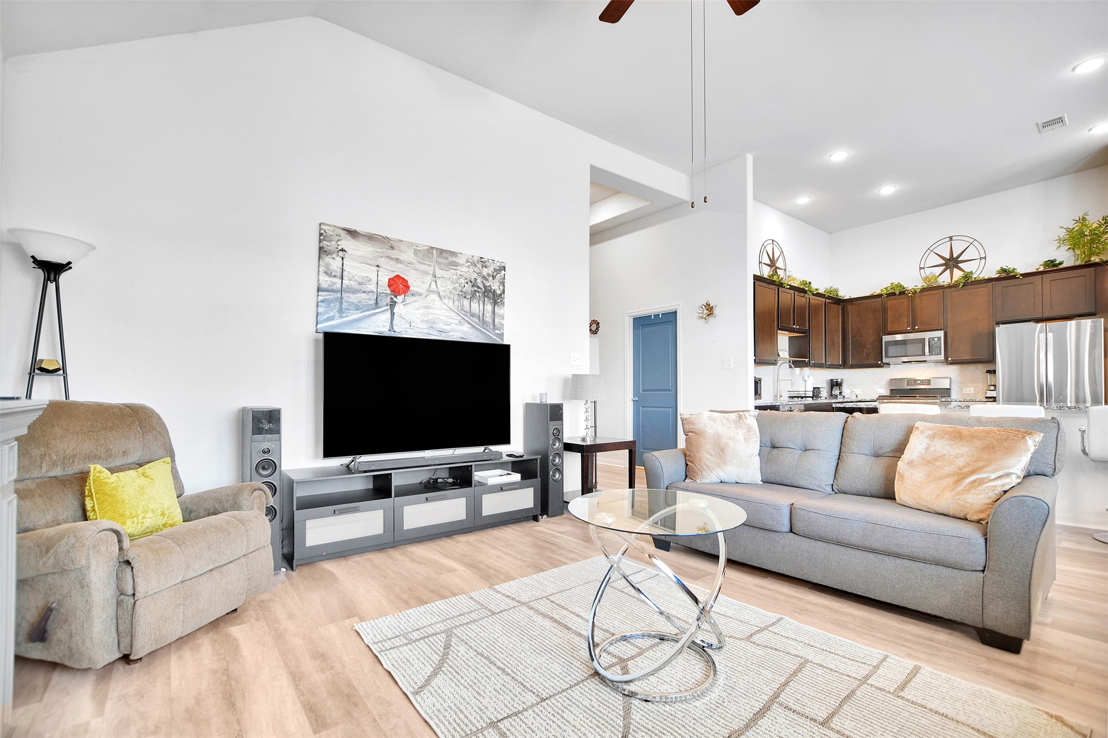 27 Montecito Lane Manvel, TX 77578 - Photo 14 of 49 a living room with furniture and a flat screen tv