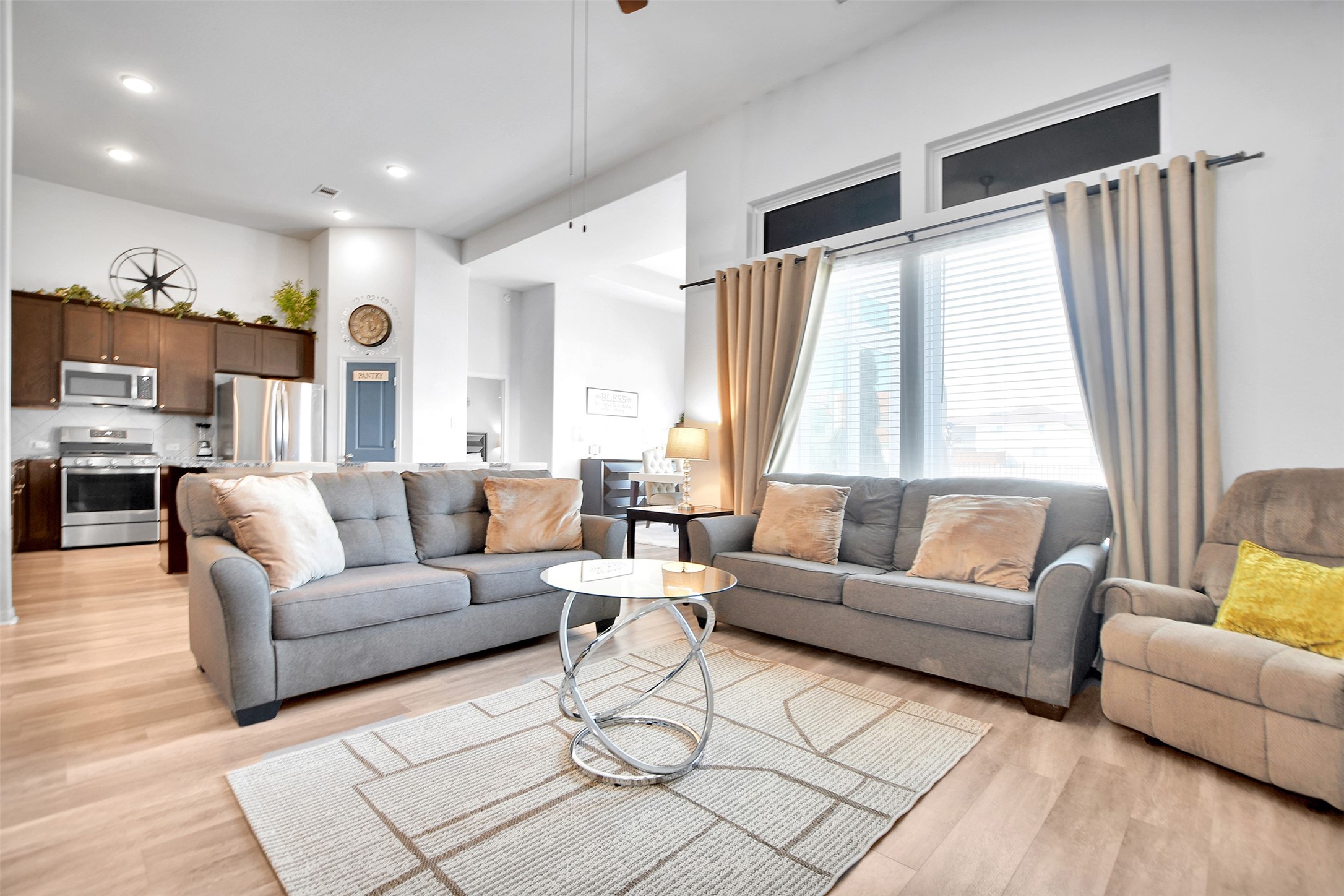 27 Montecito Lane Manvel, TX 77578 - Photo 15 of 49 a living room with furniture and a large window