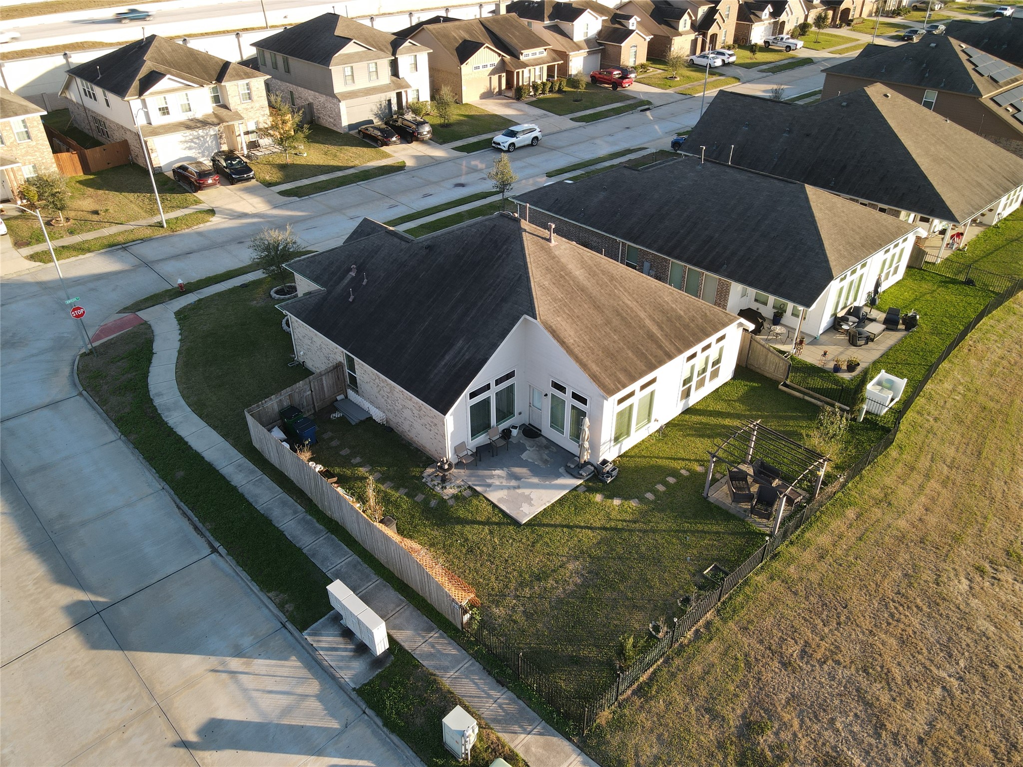 27 Montecito Lane Manvel, TX 77578 - Photo 49 of 49 a aerial view of a house