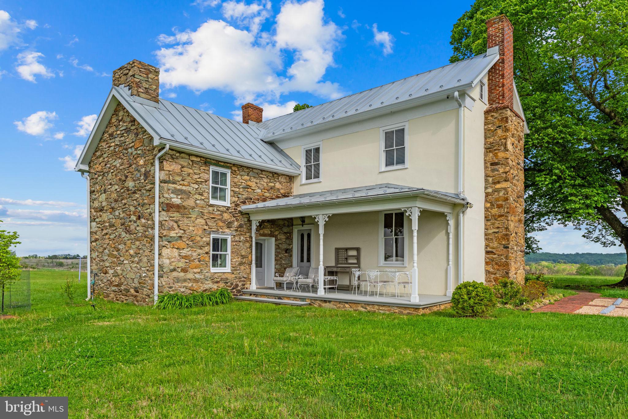 9078 Maidstone Road Delaplane, VA 20144 - Photo 9 of 36 Gallery Image 9
