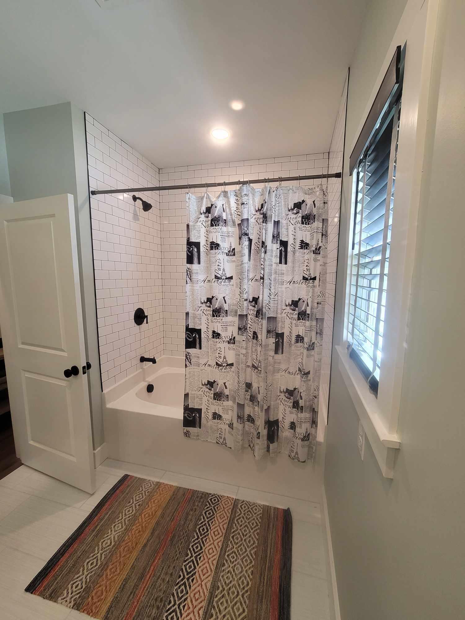 101 Green Court Santee, SC 29142 - Photo 6 of 33 101 greenbathroom