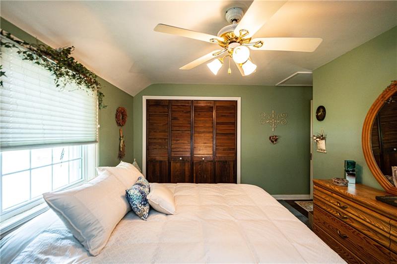 4732 Old Boston Road Pittsburgh, PA 15227 - Photo 15 of 25 Gallery Image 15