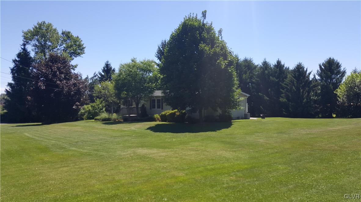 975 Bushkill Center Road Nazareth, PA 18064 - Photo 4 of 48