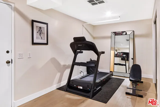 $1,749,000 | 2467 Century Hill, Los Angeles, CA 90067