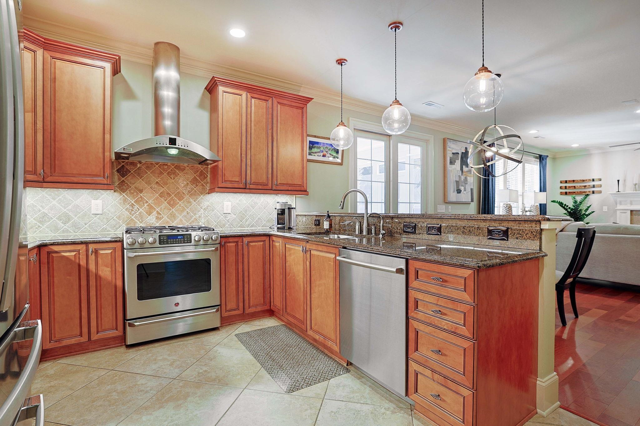 12 Vintners Lane Murrells Inlet, SC 29576 - Photo 10 of 40