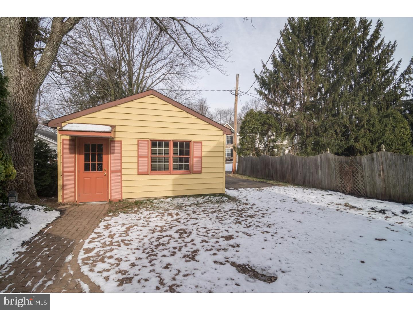 52 Church Road Lansdale, PA 19446 - Photo 20 of 23 Garage