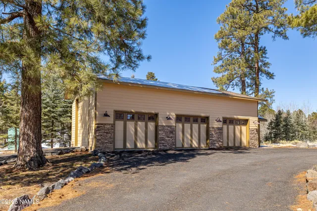 $2,900,000 | 5330 South Cassandra Boulevard, Flagstaff, AZ 86005