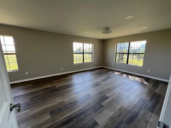 $369,500 | 8740 County Road 2403, Tool, TX 75143