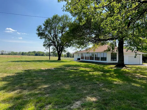 $369,500 | 8740 County Road 2403, Tool, TX 75143