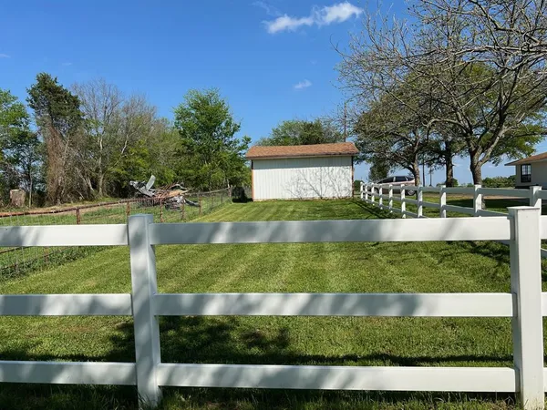$369,500 | 8740 County Road 2403, Tool, TX 75143