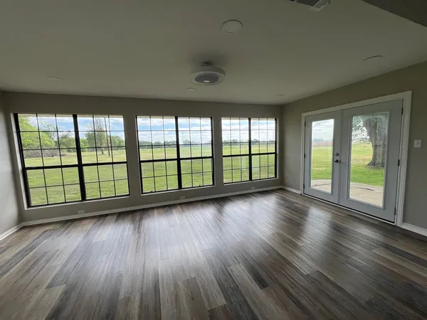 $369,500 | 8740 County Road 2403, Tool, TX 75143