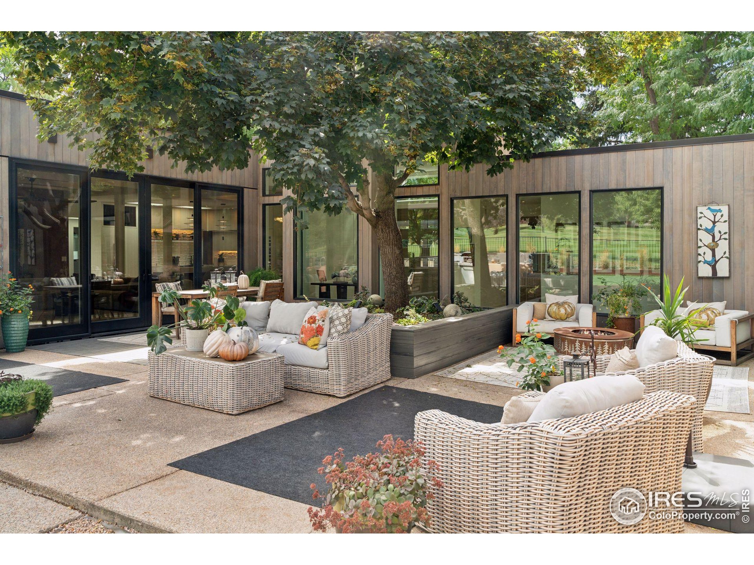 7323 Old Post Road Boulder, CO 80301 - Photo 4 of 40