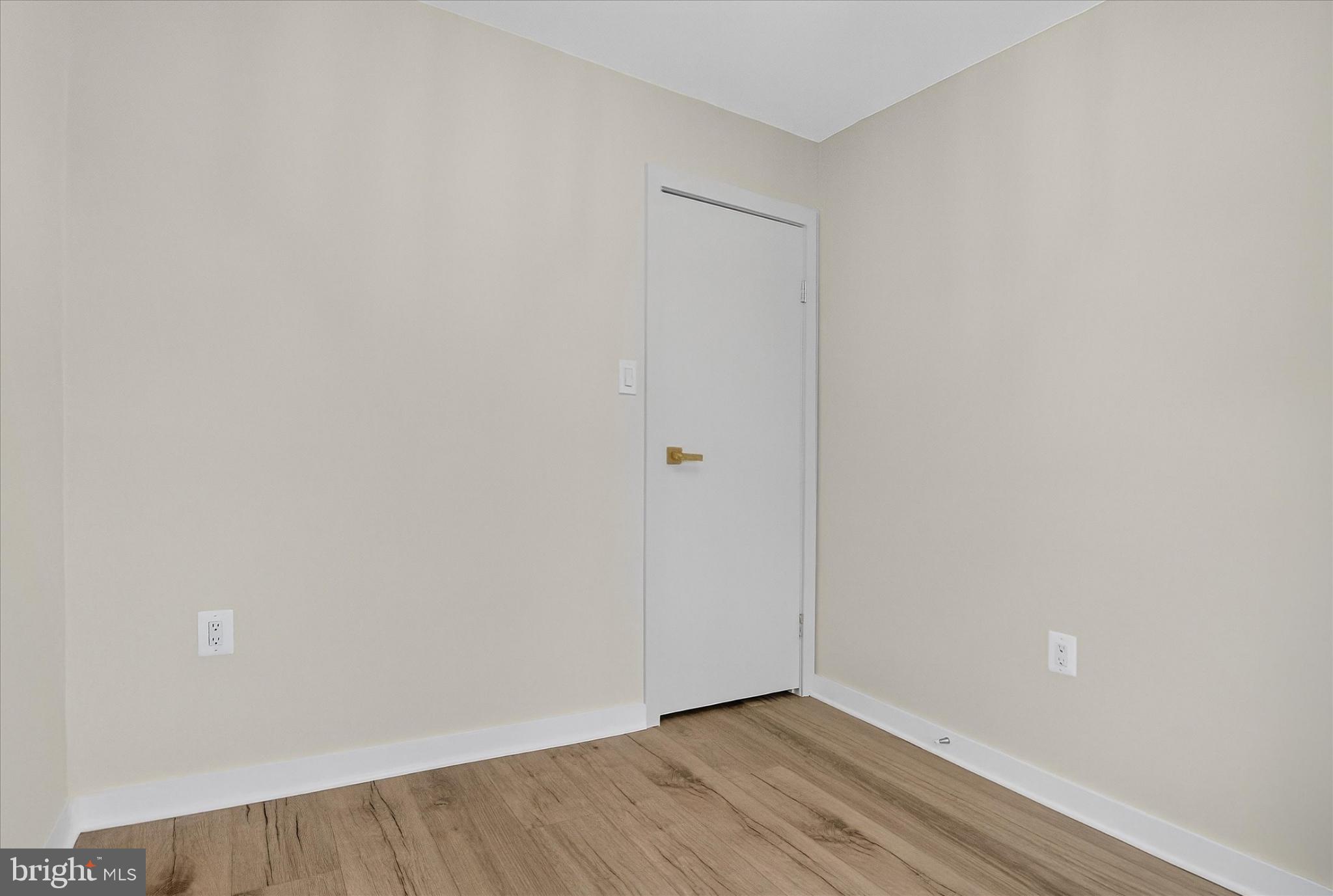10502 Oronoco Lane Manassas, VA 20109 - Photo 28 of 37 a view of an empty room