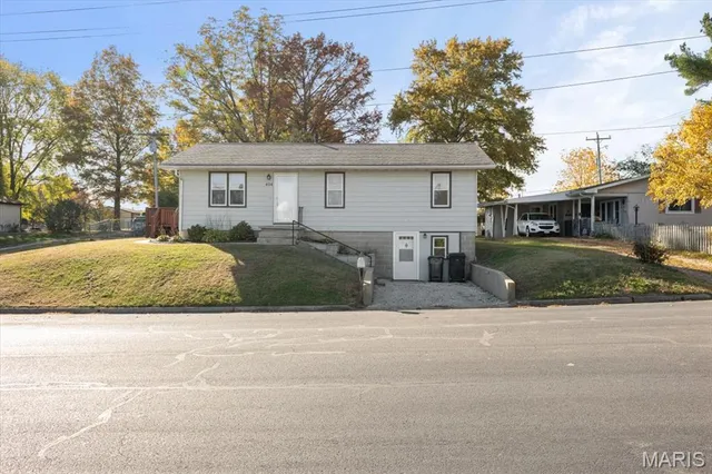 $165,000 | 414 West S 4th Street, Red Bud, IL 62278