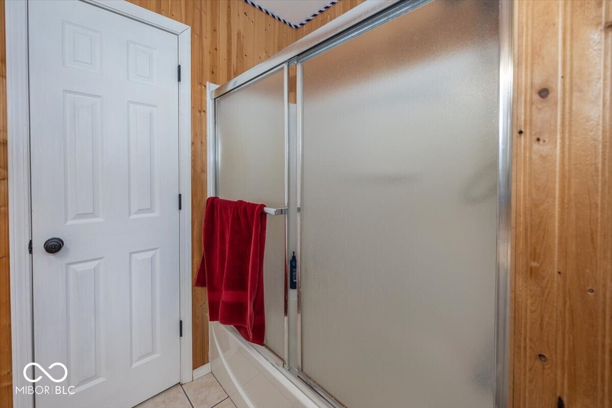 657 West Brookville Road Fountaintown, IN 46130 - Photo 16 of 20