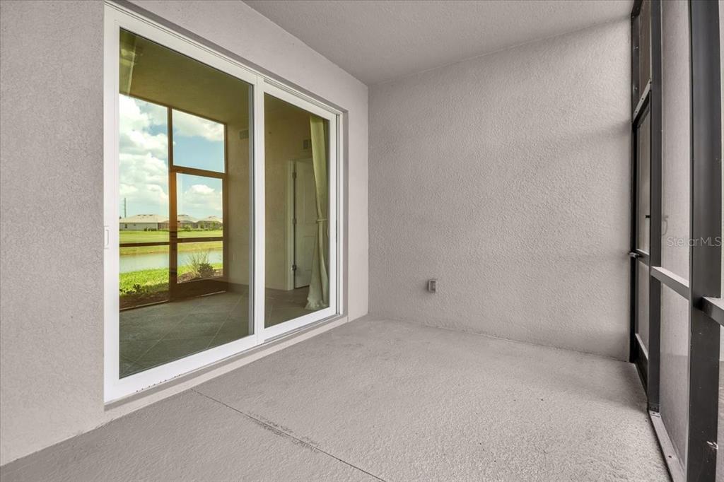 18923 Scallop Loop, Unit 102 Bradenton, FL 34211 - Photo 2 of 37