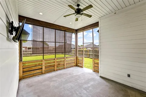 $264,900 | 1748 North Haniel Drive, Lake Charles, LA 70611