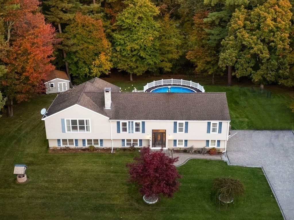 26 Thomas Road Berkley, MA 02779 - Photo 1 of 40 Gallery Image 1