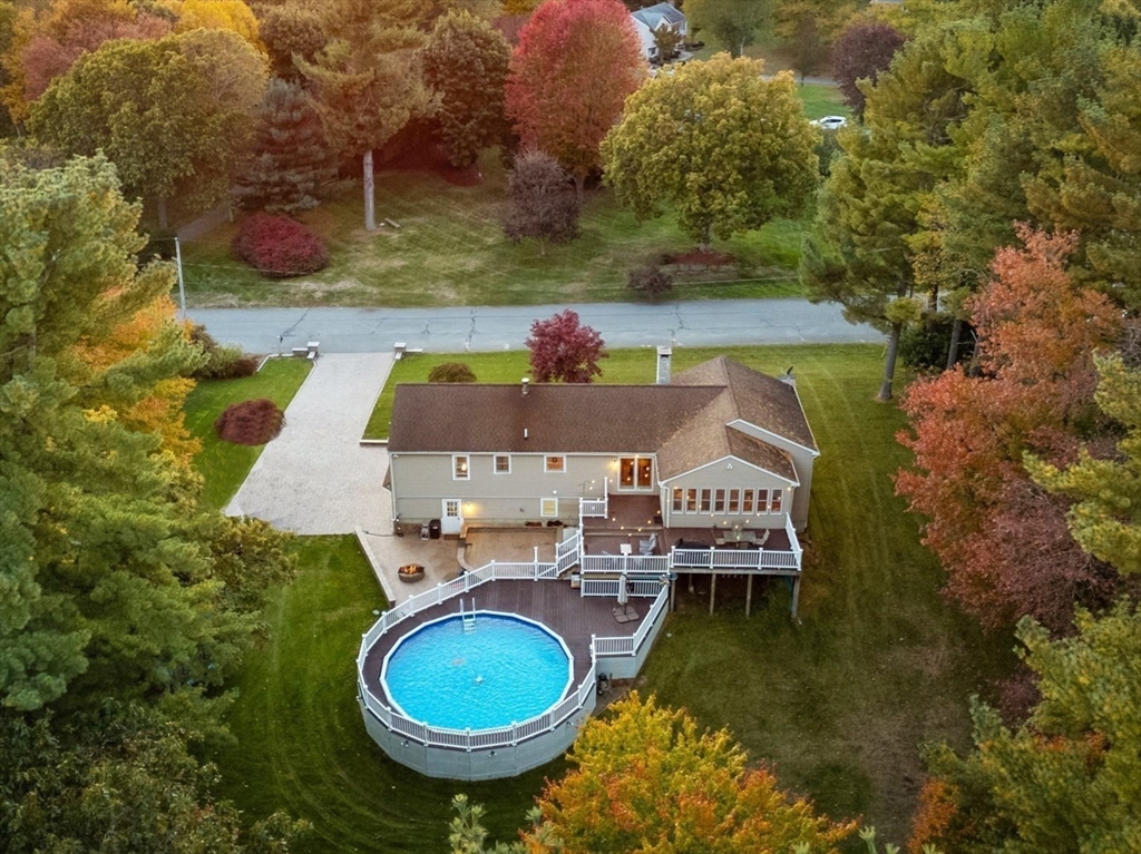 26 Thomas Road Berkley, MA 02779 - Photo 2 of 40 Gallery Image 2