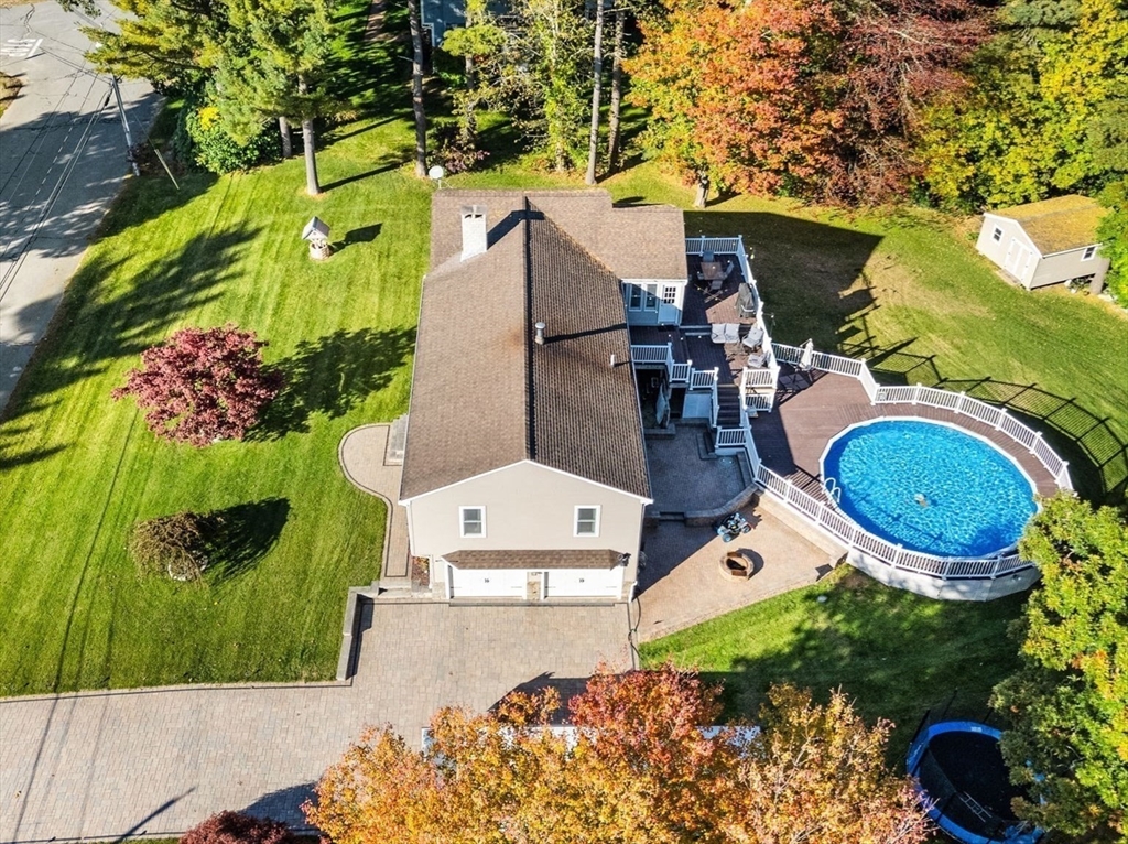 26 Thomas Road Berkley, MA 02779 - Photo 3 of 40 Gallery Image 3
