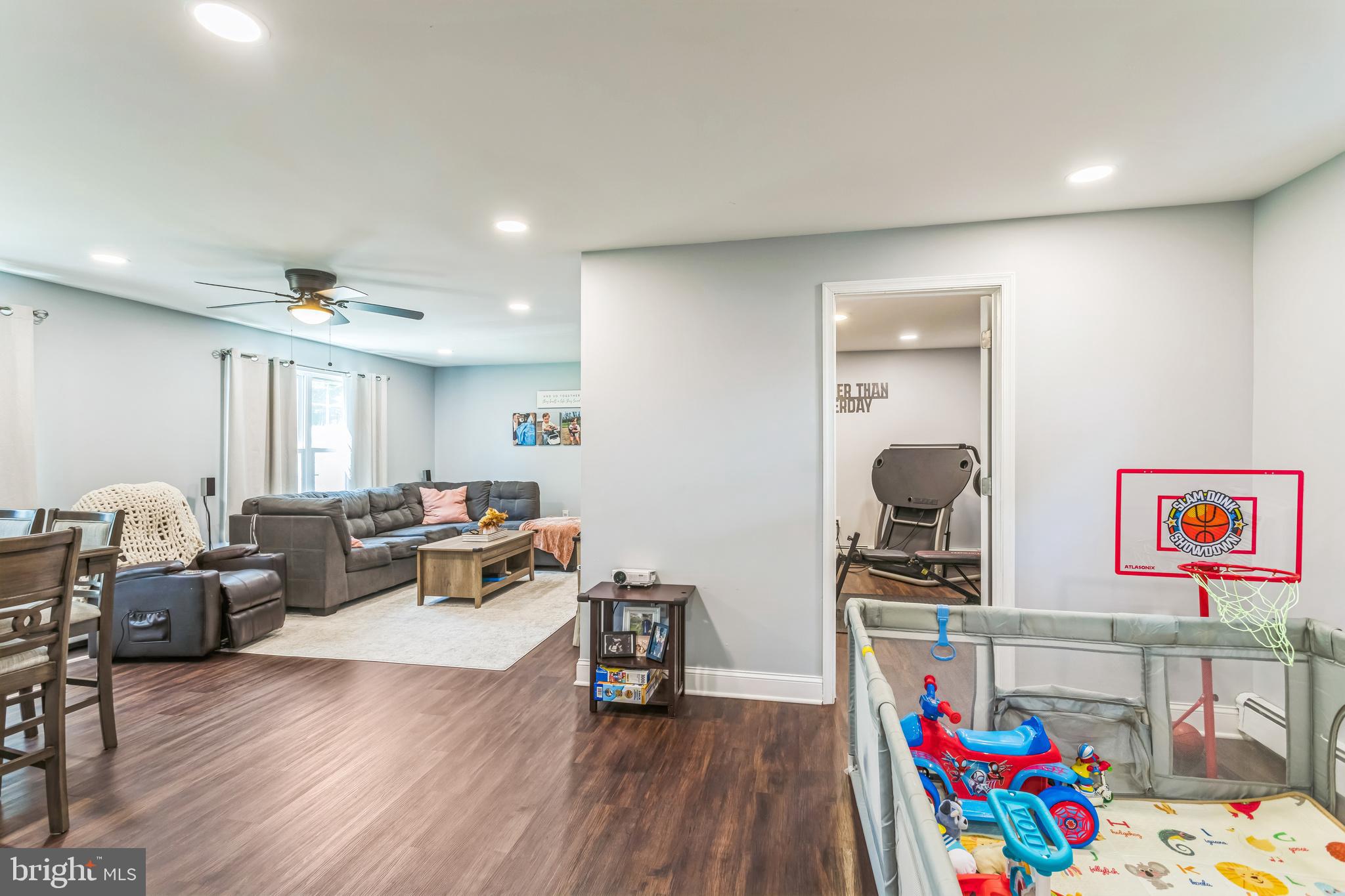 414 Delaware Avenue Croydon, PA 19021 - Photo 11 of 34 a living room with furniture and a wooden floor