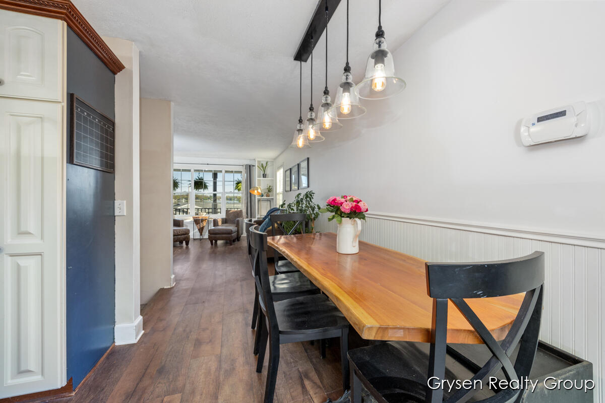 8650 Belding Road Northeast Rockford, MI 49341 - Photo 11 of 43 IMG_1011