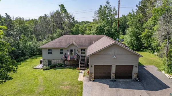 $670,000 | 3526 Park Drive, Hermantown, MN 55810