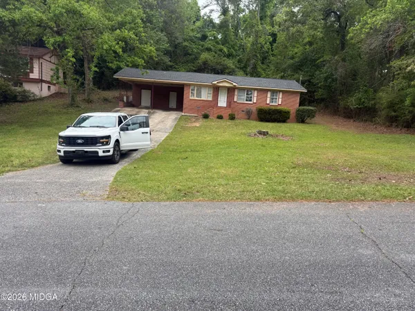 $900 | 3358 Club Drive, Macon, GA 31217