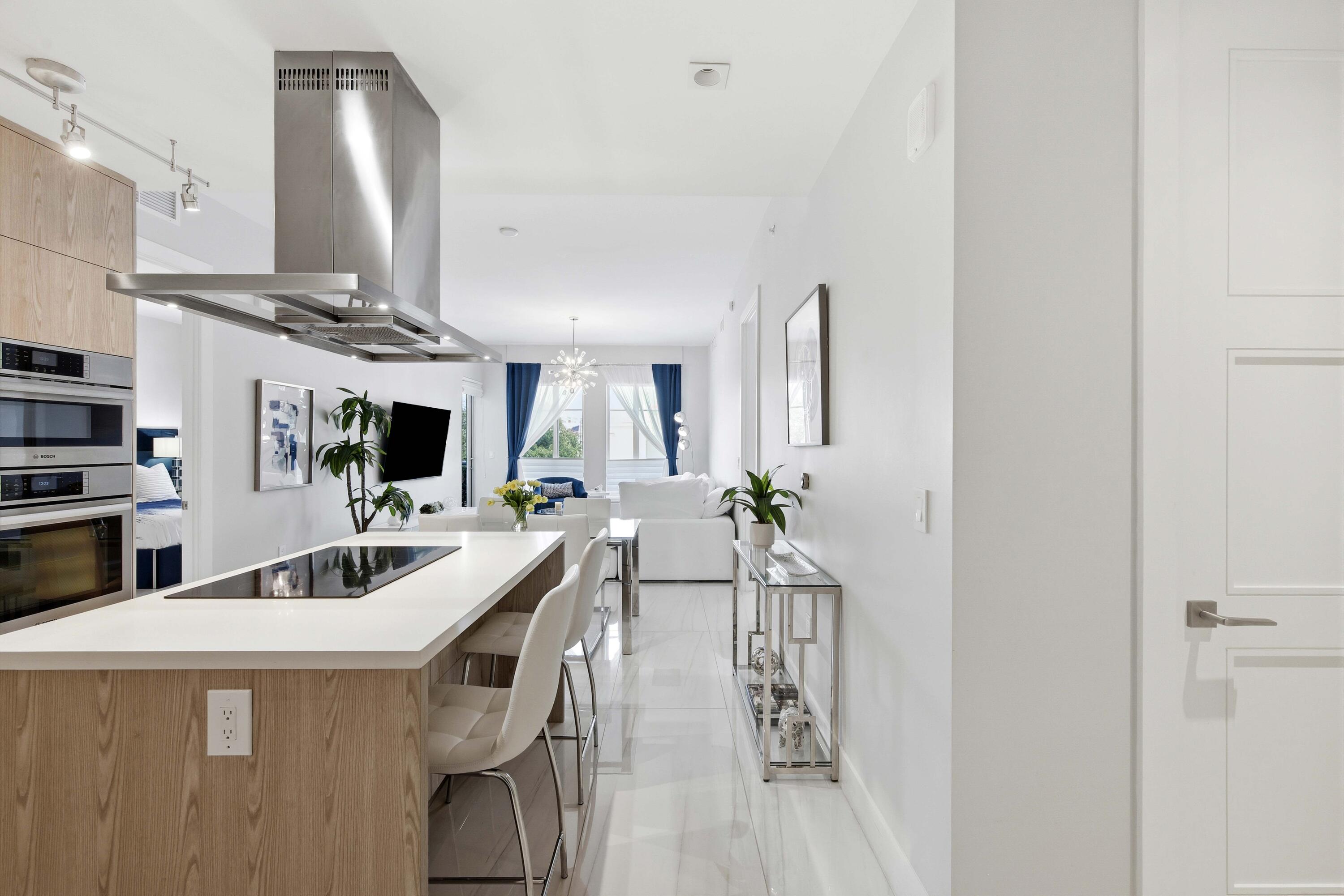 155 East Boca Raton Road, Unit 313 Boca Raton, FL 33432 - Photo 2 of 72 DSC_0843