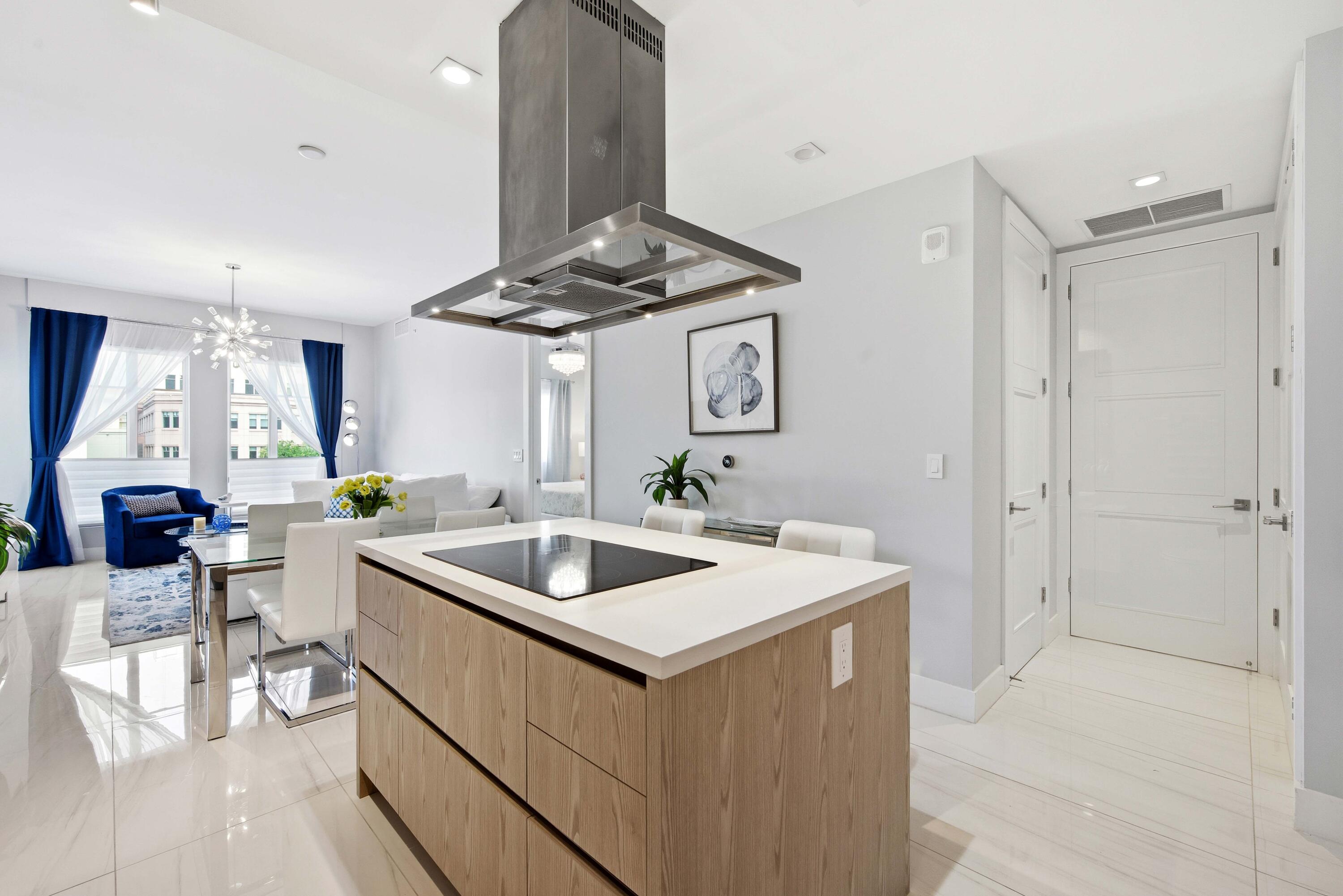 155 East Boca Raton Road, Unit 313 Boca Raton, FL 33432 - Photo 8 of 72 DSC_0859