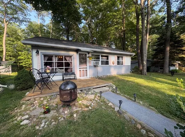 $145,000 | 4070 Covemoor Drive, Harrison, MI 48625