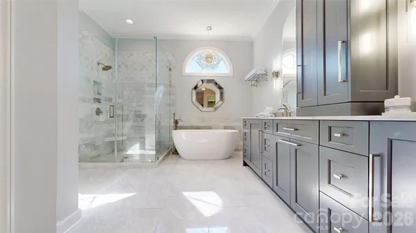 $829,900 | 11724 Easthampton Circle, Charlotte, NC 28277