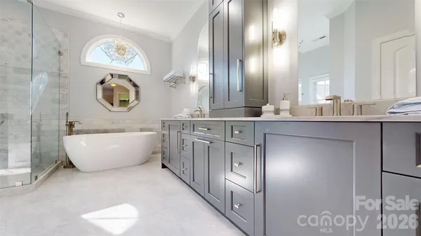 $829,900 | 11724 Easthampton Circle, Charlotte, NC 28277