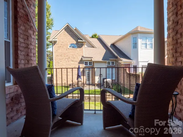 $829,900 | 11724 Easthampton Circle, Charlotte, NC 28277