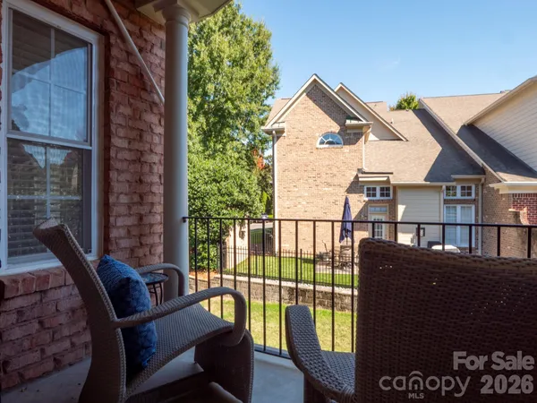 $829,900 | 11724 Easthampton Circle, Charlotte, NC 28277