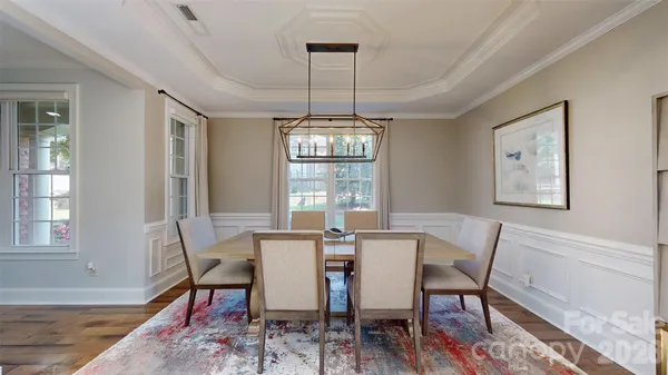 $829,900 | 11724 Easthampton Circle, Charlotte, NC 28277