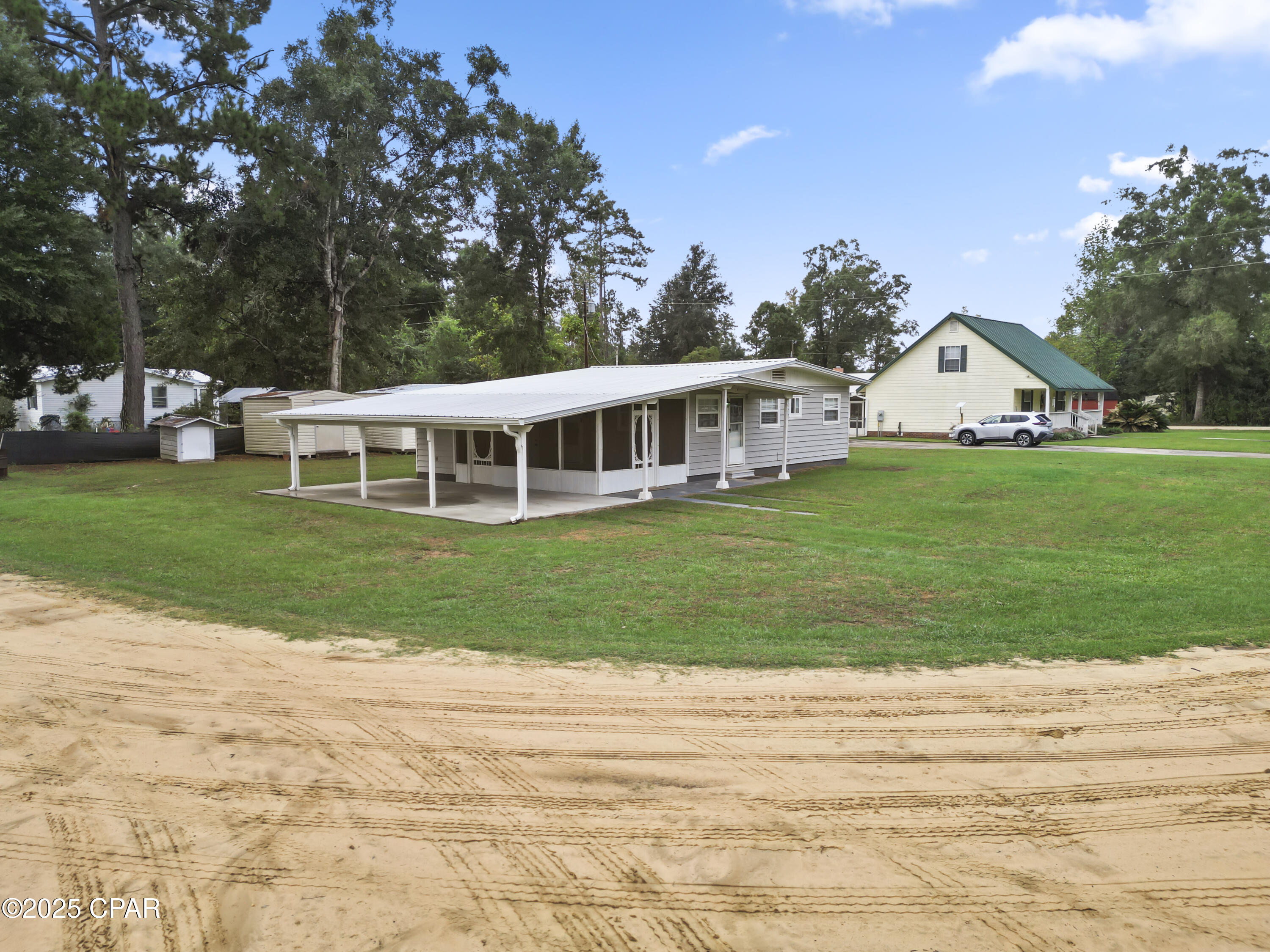 5227 Southeast Shellcracker Avenue Blountstown, FL 32424 - Photo 33 of 43