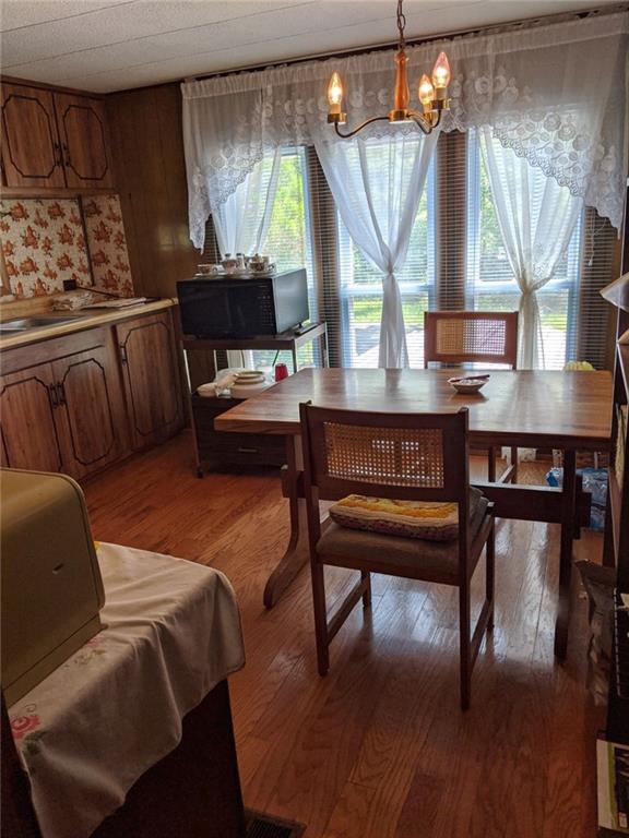 197 Heller Road Butler, PA 16002 - Photo 5 of 9 KITCHEN