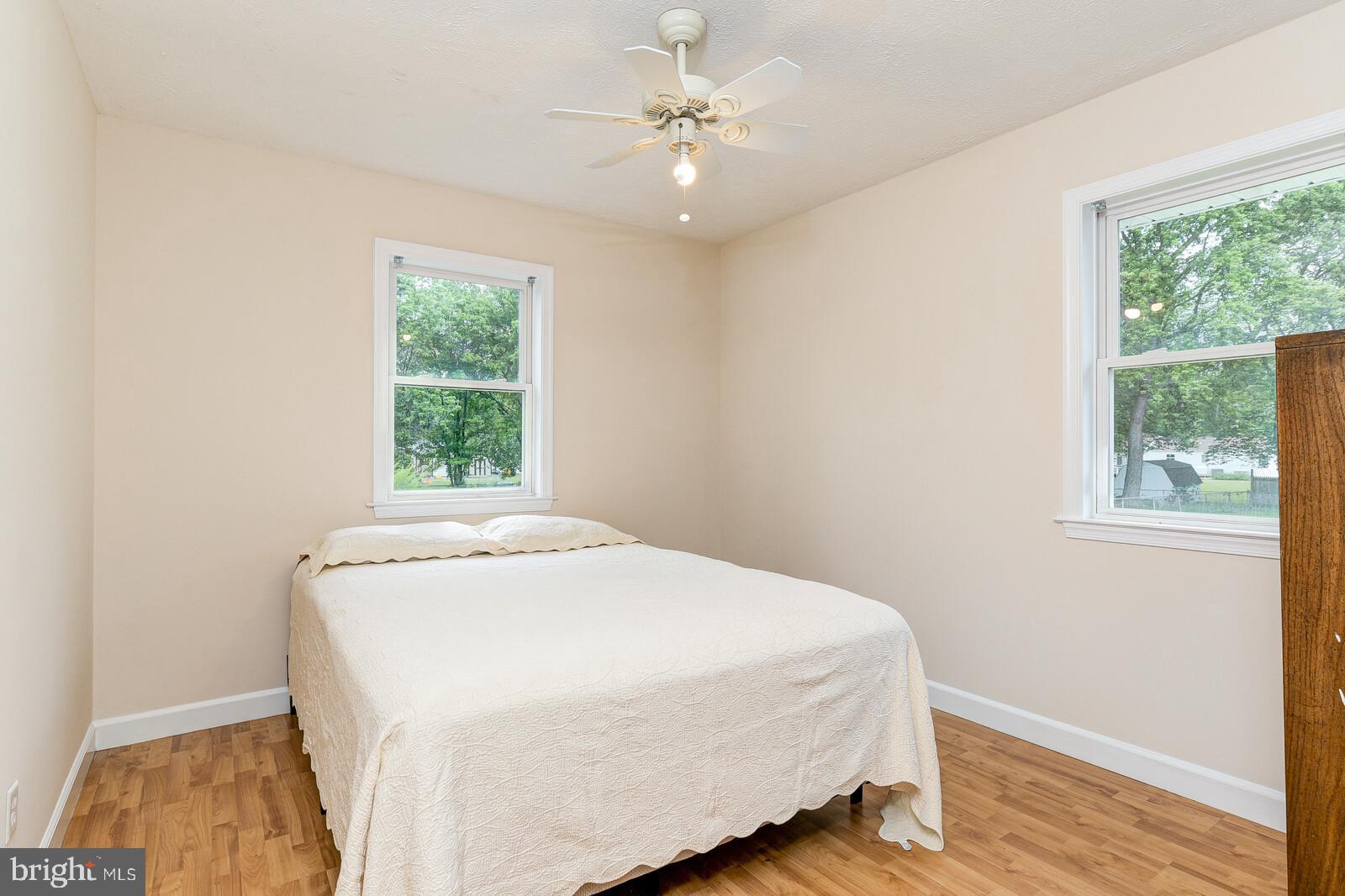 110 Valley View Avenue Edgewater, MD 21037 - Photo 18 of 25 Bedroom 2