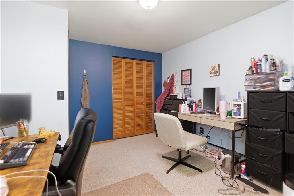 63 Bock Lane Baden, PA 15005 - Photo 16 of 29
